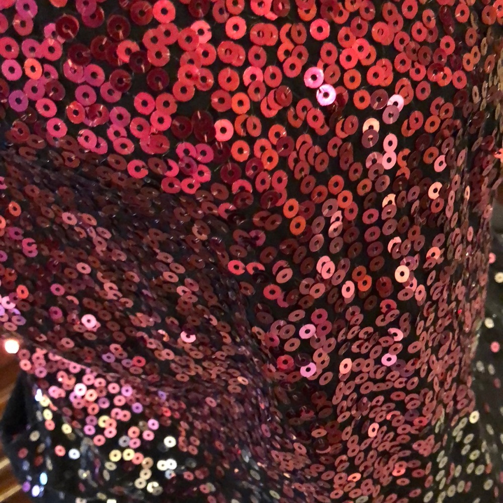 Sequins Tank. - Picture 2 of 6